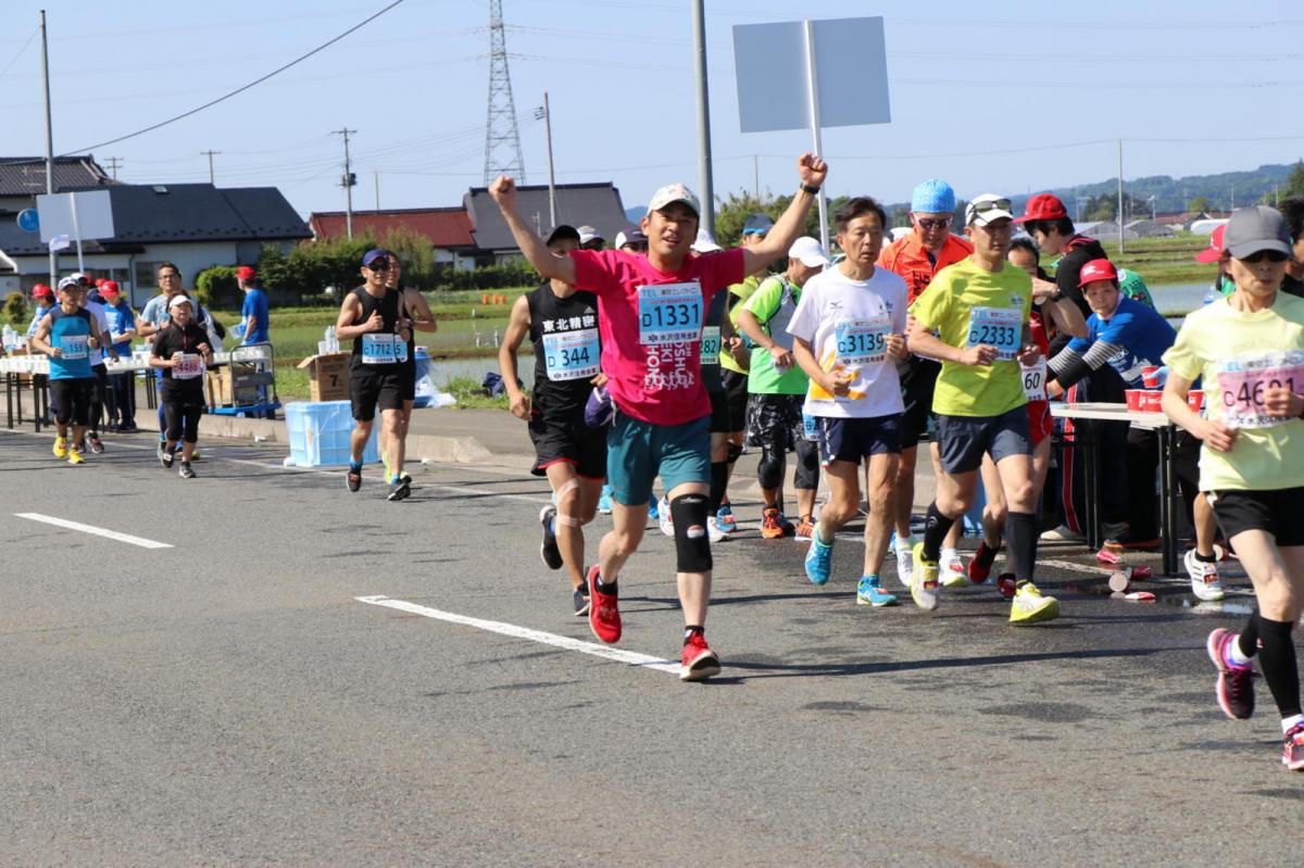 いわて奥州きらめきマラソン2018 フルマラソン5・37.5km給水/10km折り返し 2018/05/20