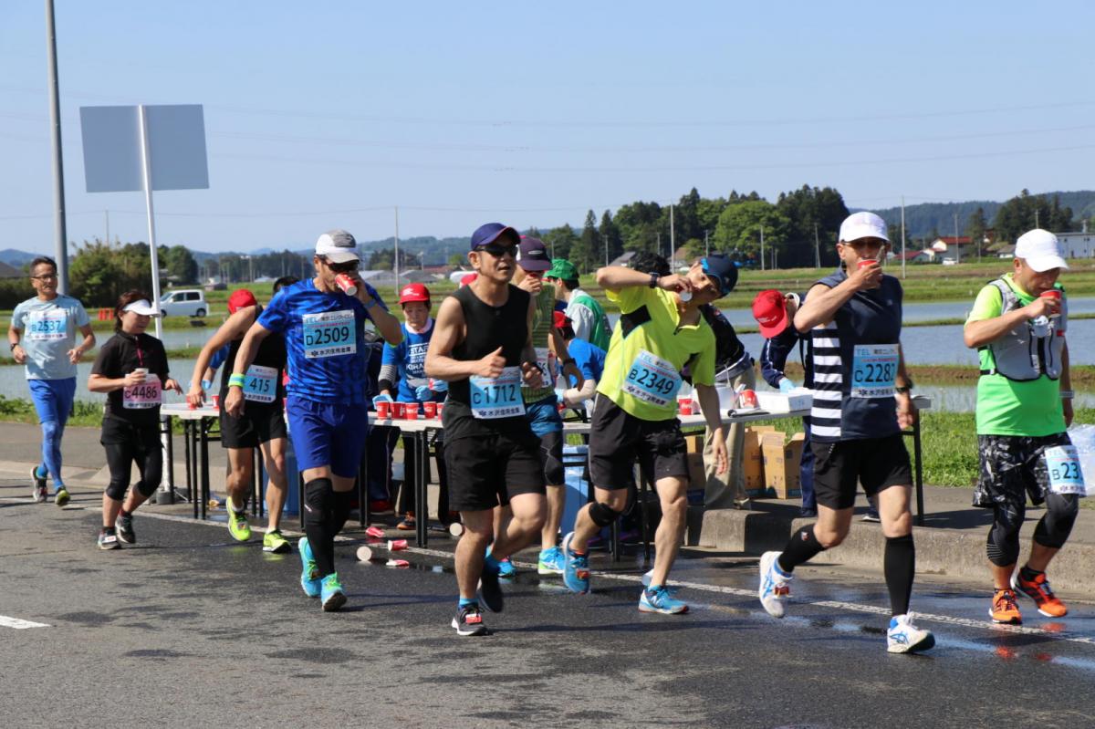 いわて奥州きらめきマラソン2018 フルマラソン5・37.5km給水/10km折り返し 2018/05/20