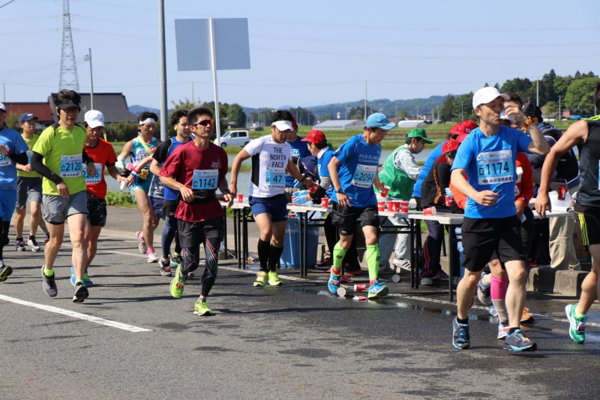 いわて奥州きらめきマラソン2018 フルマラソン5・37.5km給水/10km折り返し 2018/05/20