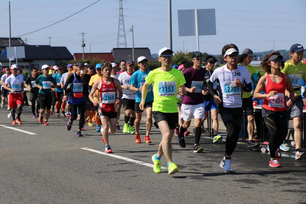 いわて奥州きらめきマラソン2018 フルマラソン5・37.5km給水/10km折り返し 2018/05/20