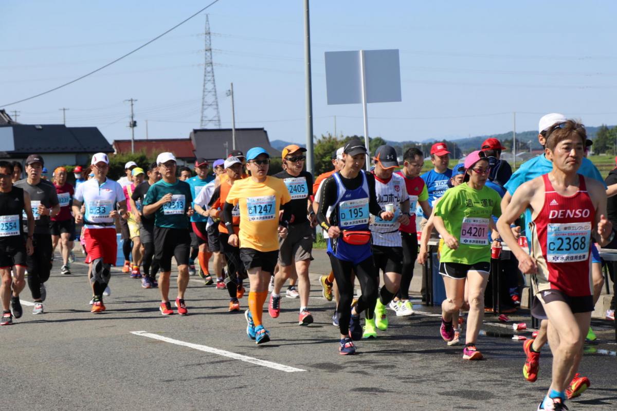 いわて奥州きらめきマラソン2018 フルマラソン5・37.5km給水/10km折り返し 2018/05/20