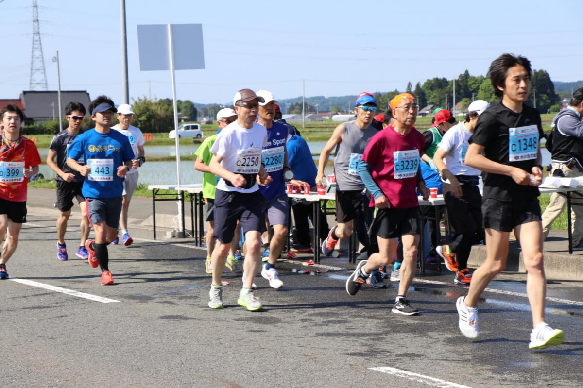 いわて奥州きらめきマラソン2018 フルマラソン5・37.5km給水/10km折り返し 2018/05/20