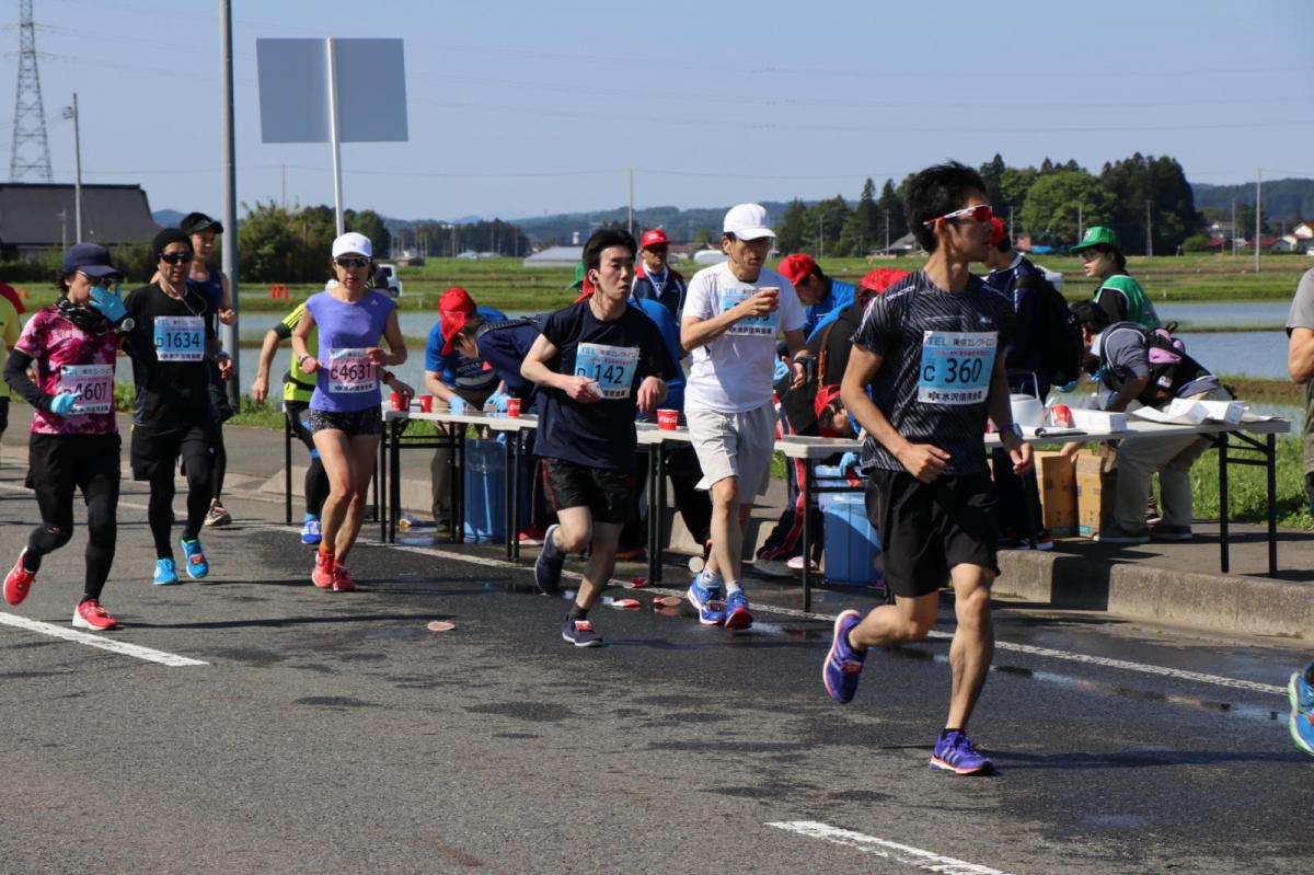 いわて奥州きらめきマラソン2018 フルマラソン5・37.5km給水/10km折り返し 2018/05/20