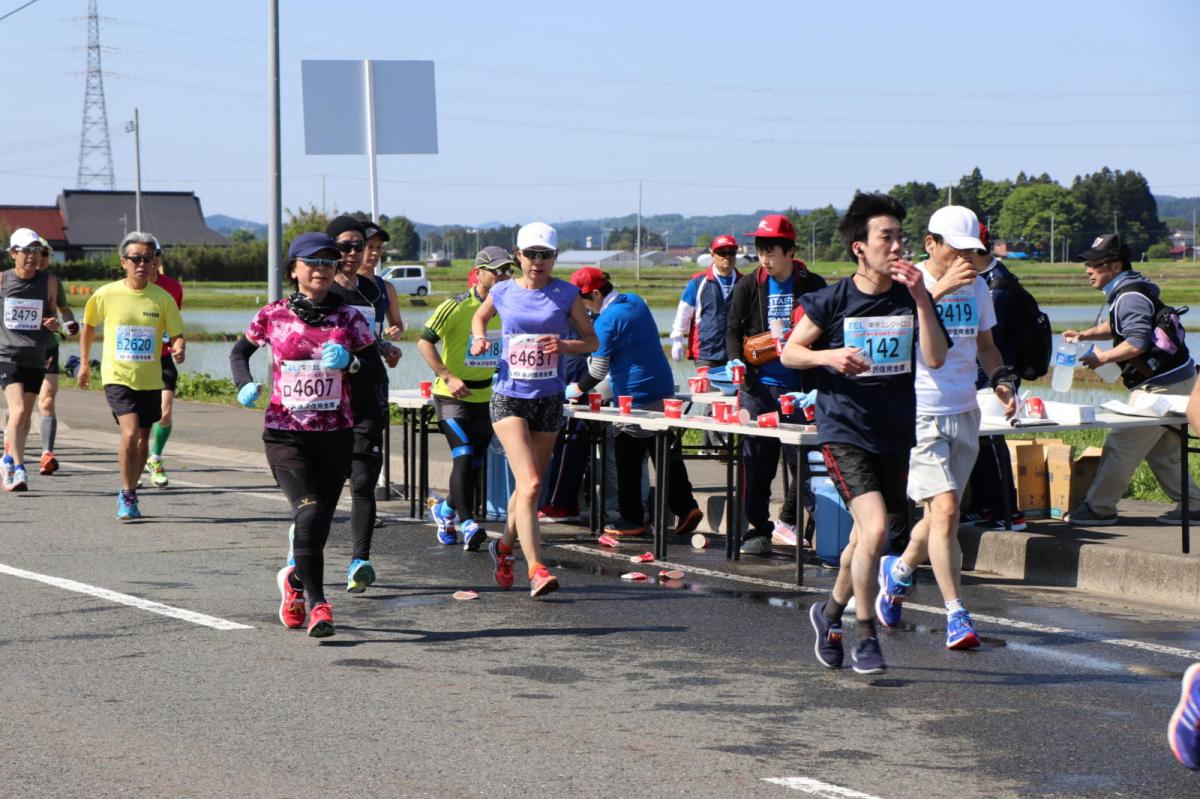 いわて奥州きらめきマラソン2018 フルマラソン5・37.5km給水/10km折り返し 2018/05/20
