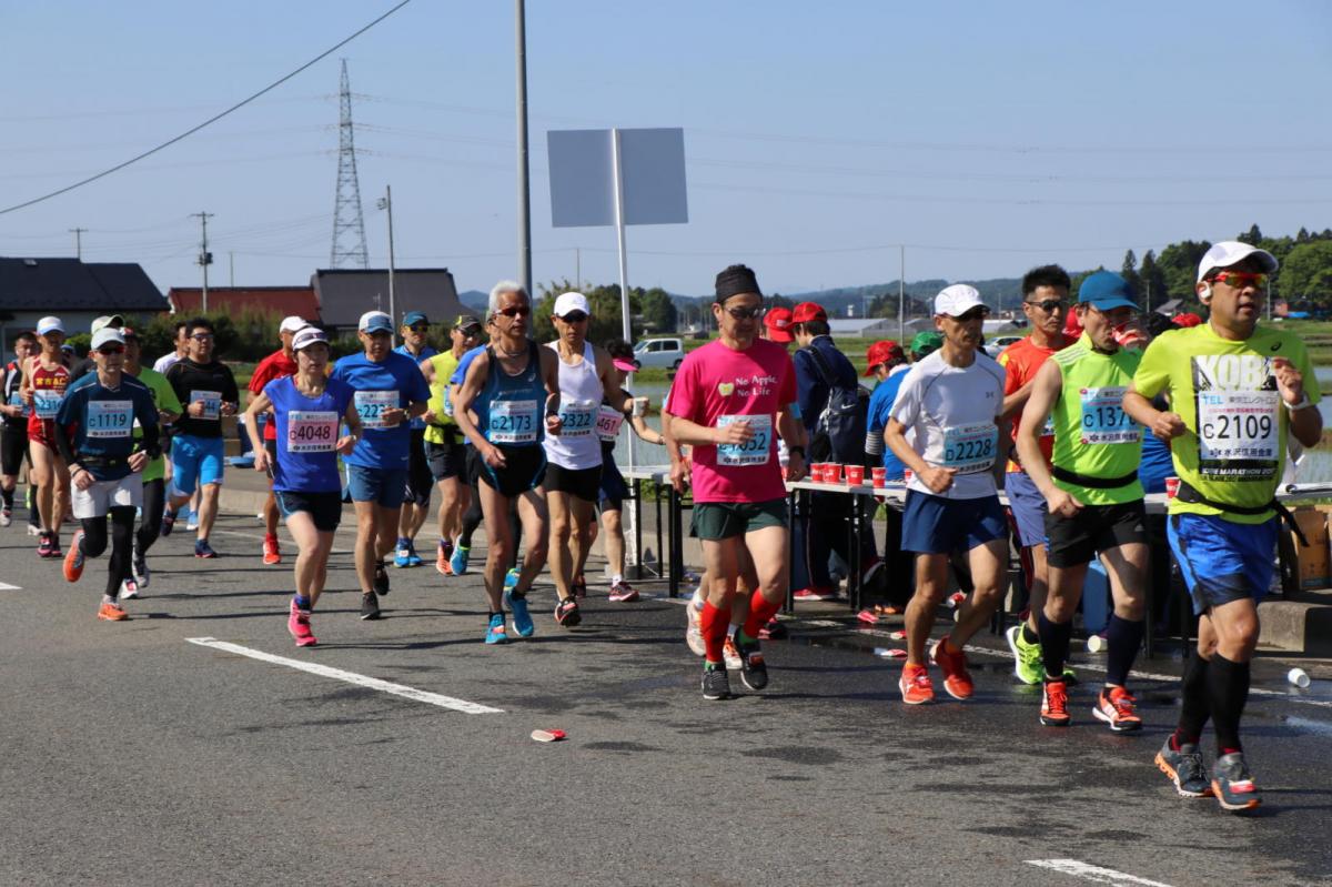 いわて奥州きらめきマラソン2018 フルマラソン5・37.5km給水/10km折り返し 2018/05/20