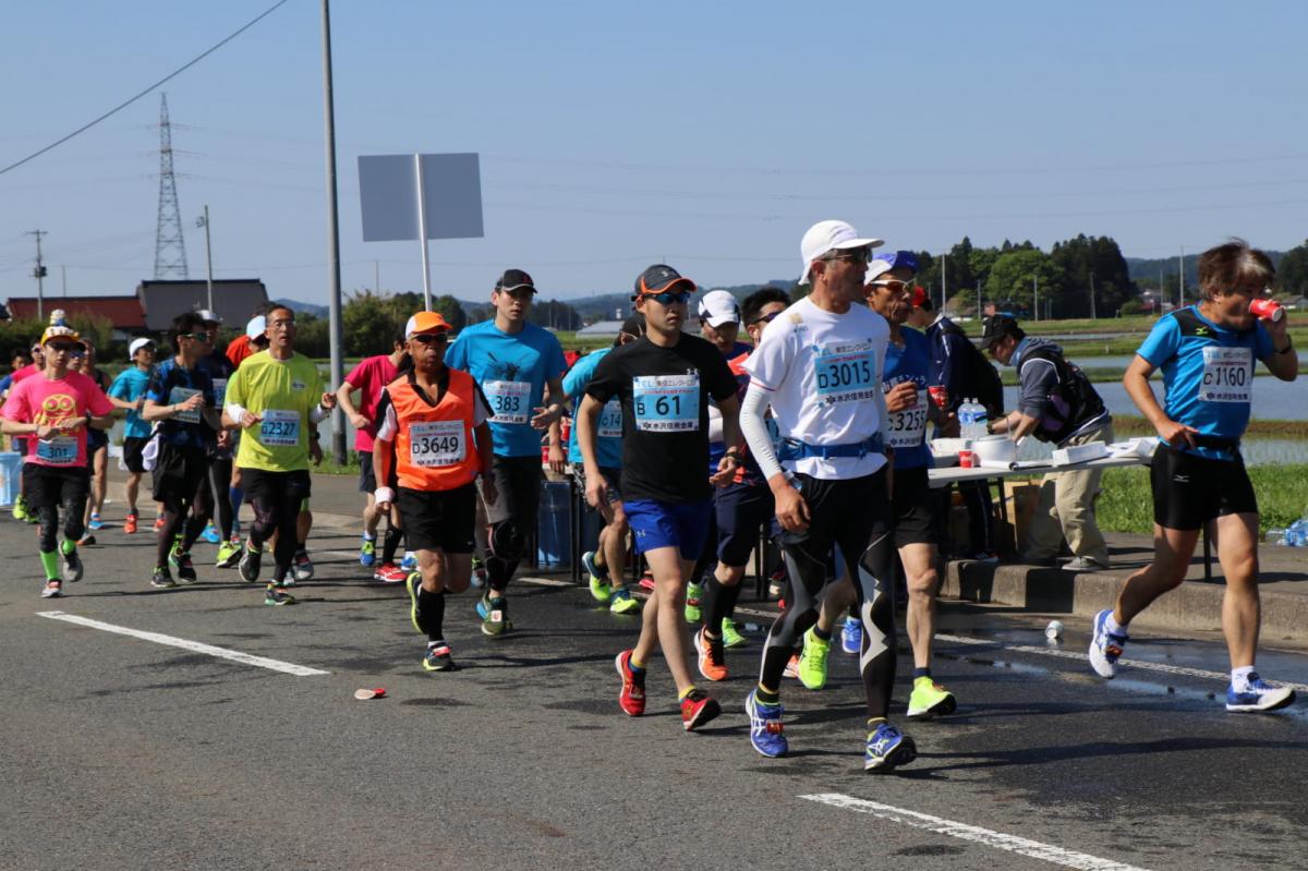 いわて奥州きらめきマラソン2018 フルマラソン5・37.5km給水/10km折り返し 2018/05/20