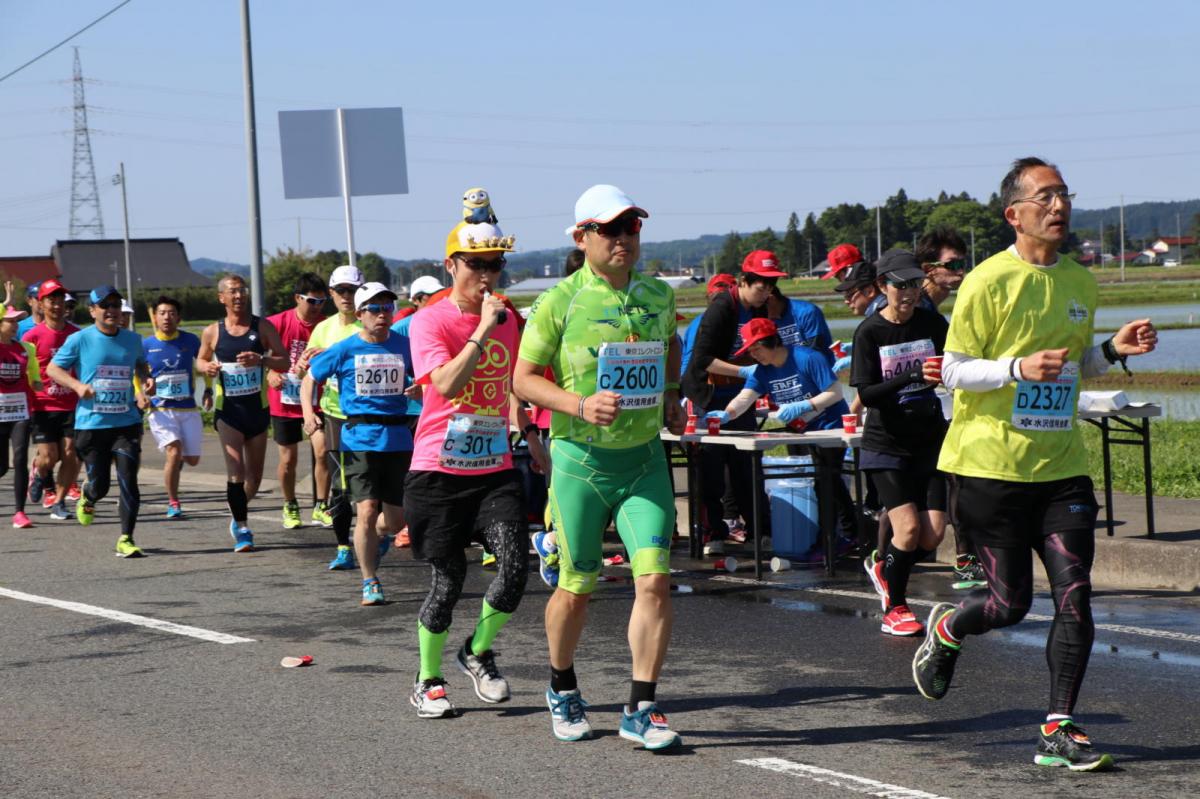いわて奥州きらめきマラソン2018 フルマラソン5・37.5km給水/10km折り返し 2018/05/20