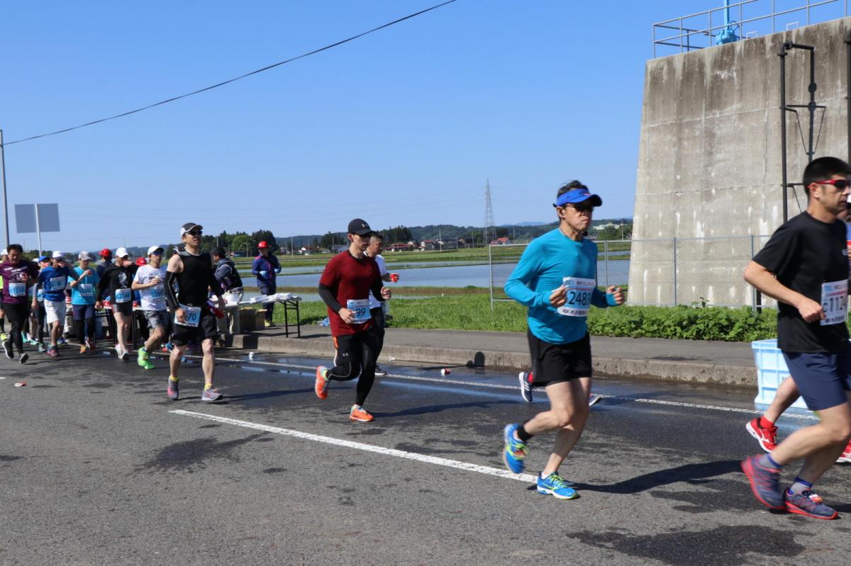 いわて奥州きらめきマラソン2018 フルマラソン5・37.5km給水/10km折り返し 2018/05/20