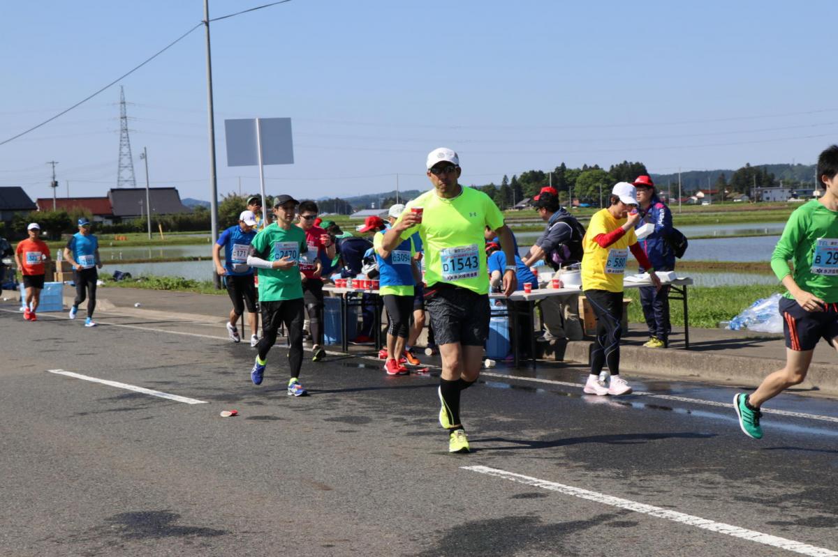いわて奥州きらめきマラソン2018 フルマラソン5・37.5km給水/10km折り返し 2018/05/20