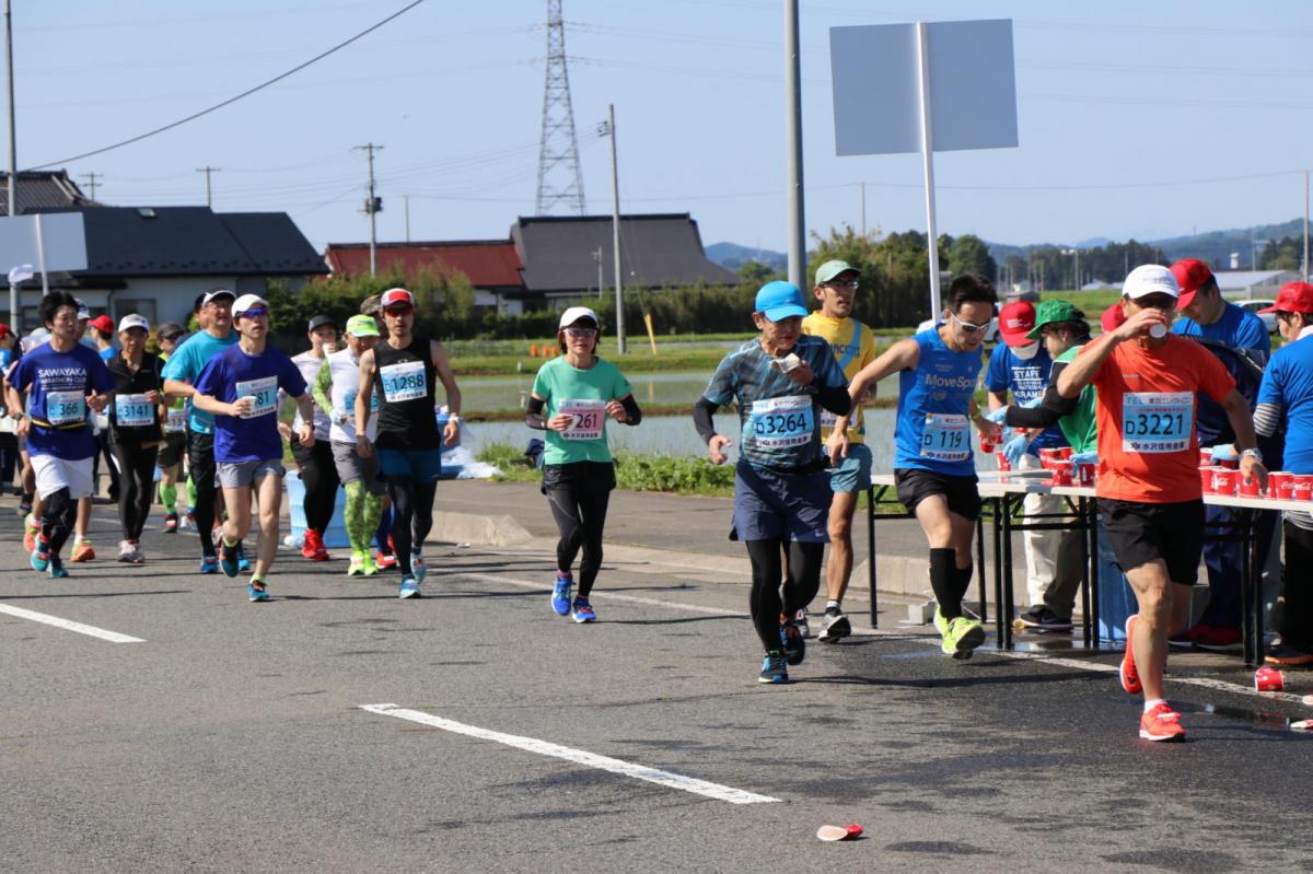 いわて奥州きらめきマラソン2018 フルマラソン5・37.5km給水/10km折り返し 2018/05/20