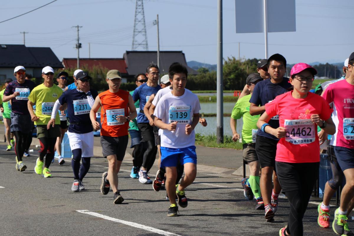 いわて奥州きらめきマラソン2018 フルマラソン5・37.5km給水/10km折り返し 2018/05/20