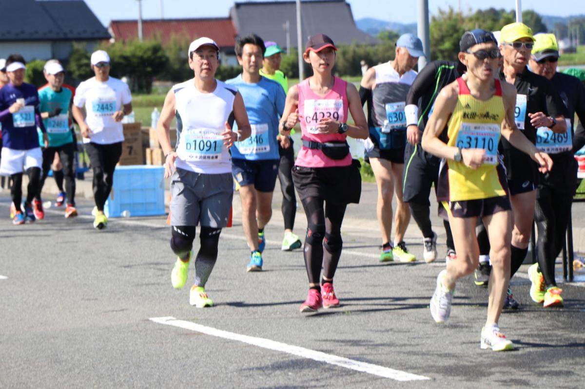いわて奥州きらめきマラソン2018 フルマラソン5・37.5km給水/10km折り返し 2018/05/20