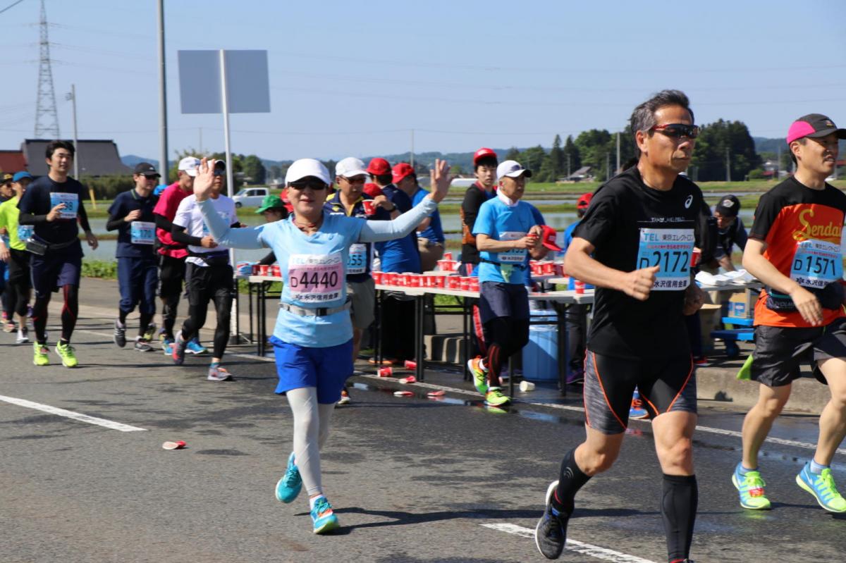 いわて奥州きらめきマラソン2018 フルマラソン5・37.5km給水/10km折り返し 2018/05/20