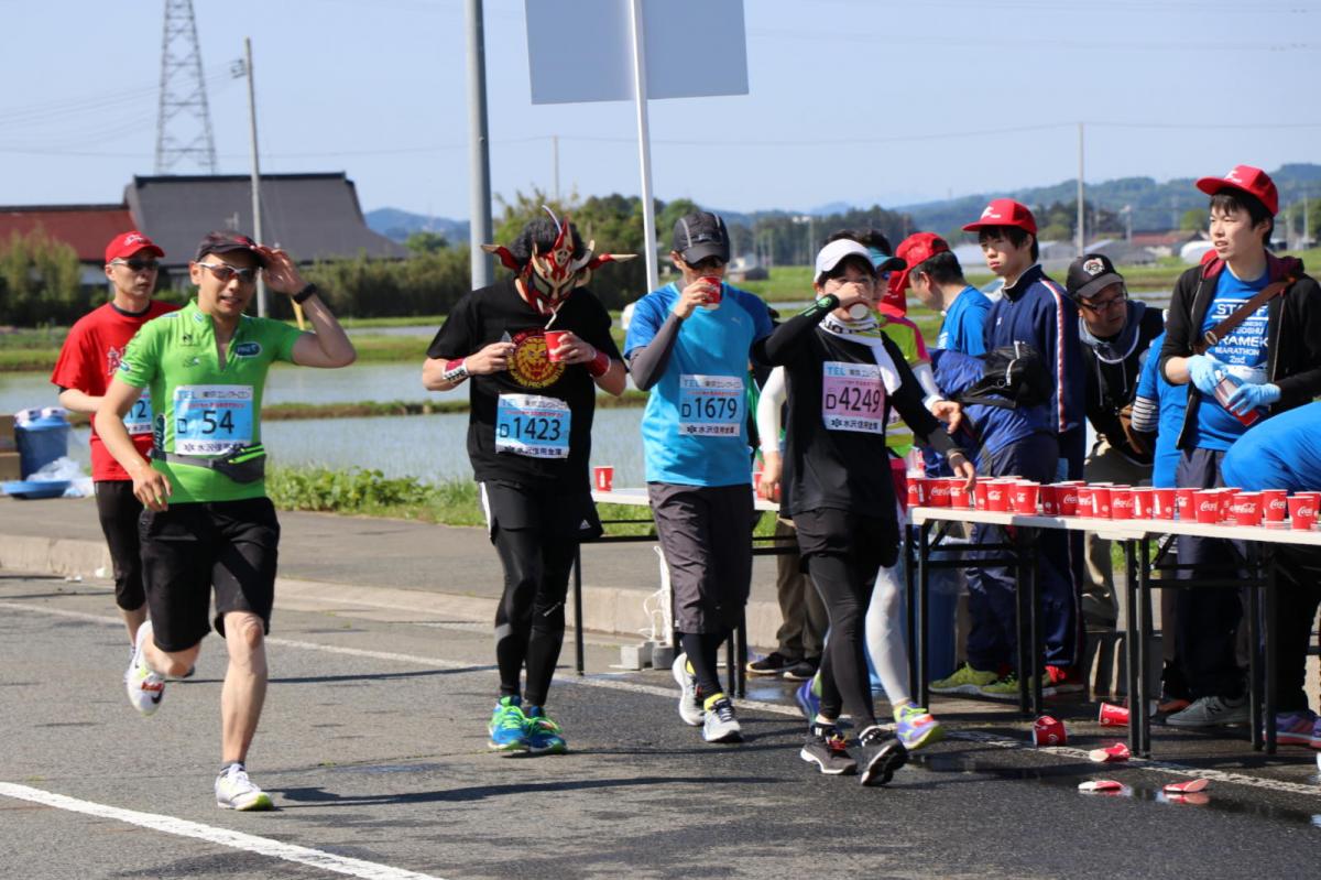 いわて奥州きらめきマラソン2018 フルマラソン5・37.5km給水/10km折り返し 2018/05/20