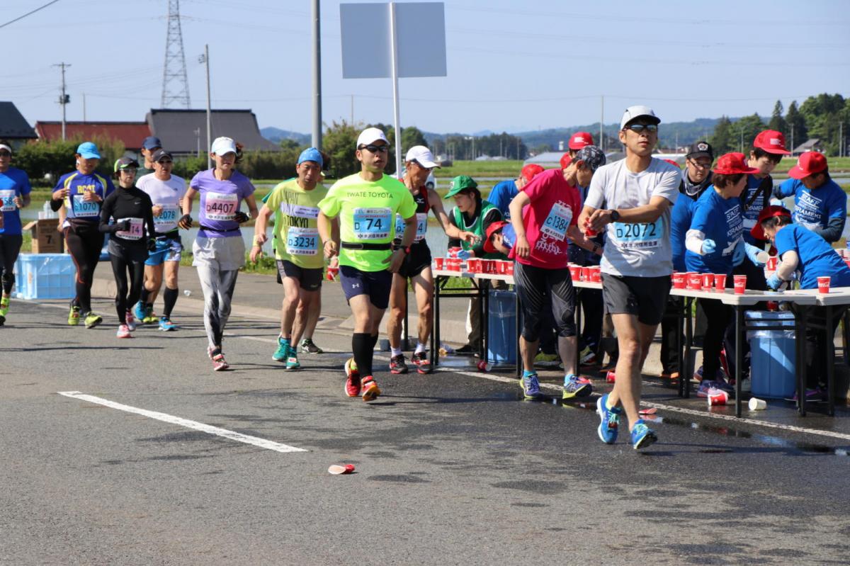 いわて奥州きらめきマラソン2018 フルマラソン5・37.5km給水/10km折り返し 2018/05/20