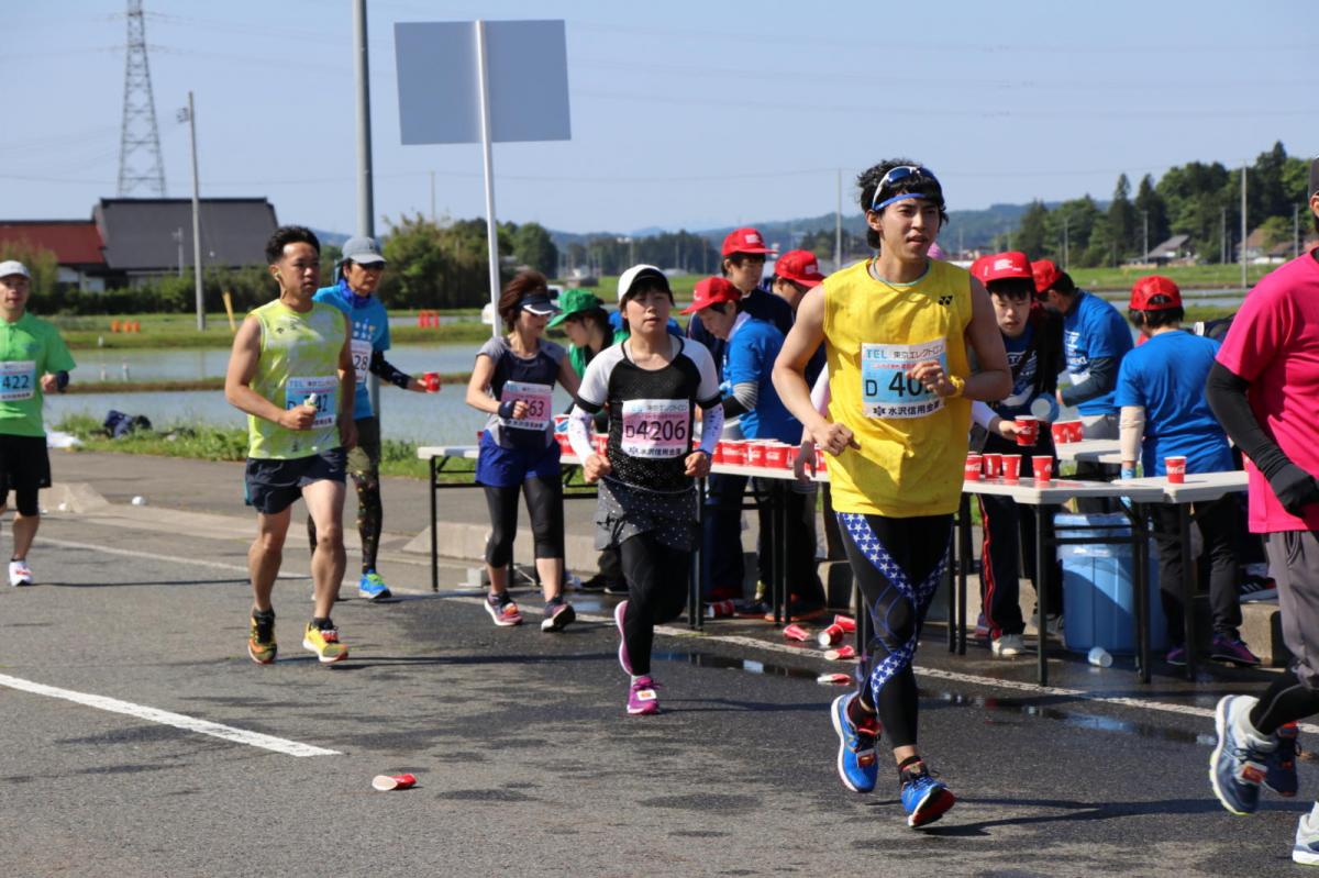 いわて奥州きらめきマラソン2018 フルマラソン5・37.5km給水/10km折り返し 2018/05/20