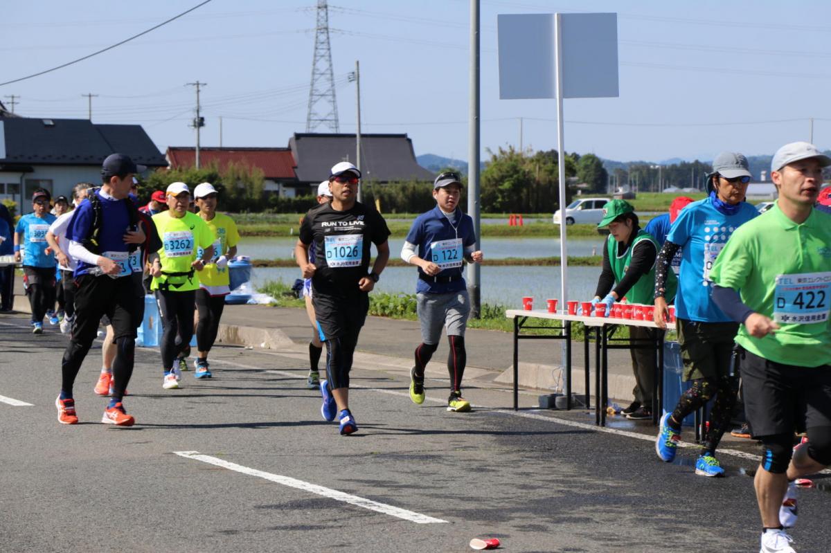 いわて奥州きらめきマラソン2018 フルマラソン5・37.5km給水/10km折り返し 2018/05/20