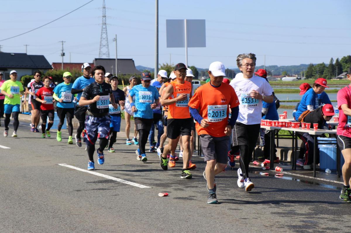 いわて奥州きらめきマラソン2018 フルマラソン5・37.5km給水/10km折り返し 2018/05/20