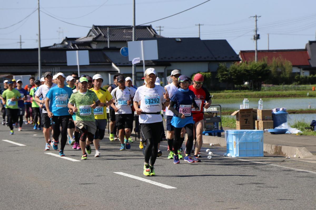 いわて奥州きらめきマラソン2018 フルマラソン5・37.5km給水/10km折り返し 2018/05/20