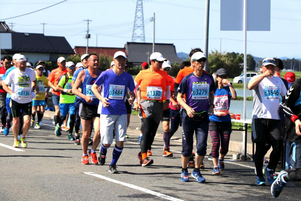 いわて奥州きらめきマラソン2018 フルマラソン5・37.5km給水/10km折り返し 2018/05/20