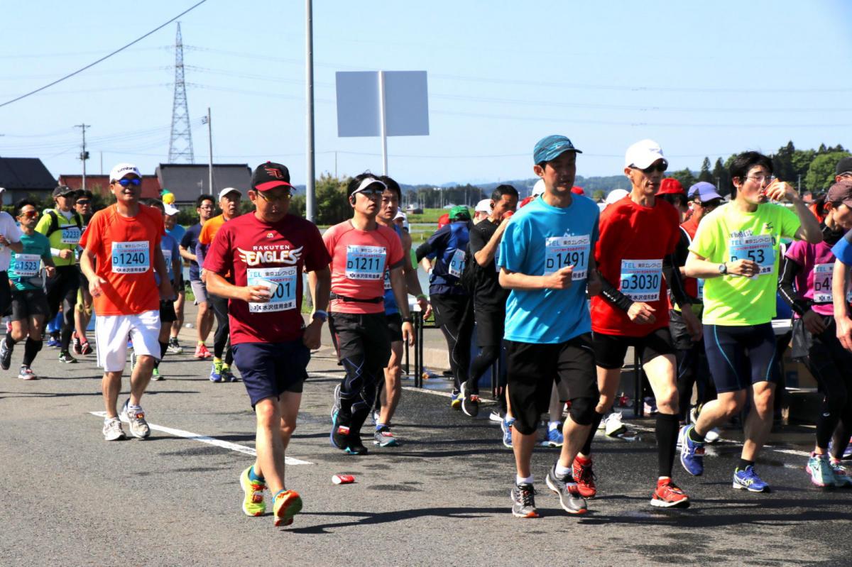 いわて奥州きらめきマラソン2018 フルマラソン5・37.5km給水/10km折り返し 2018/05/20