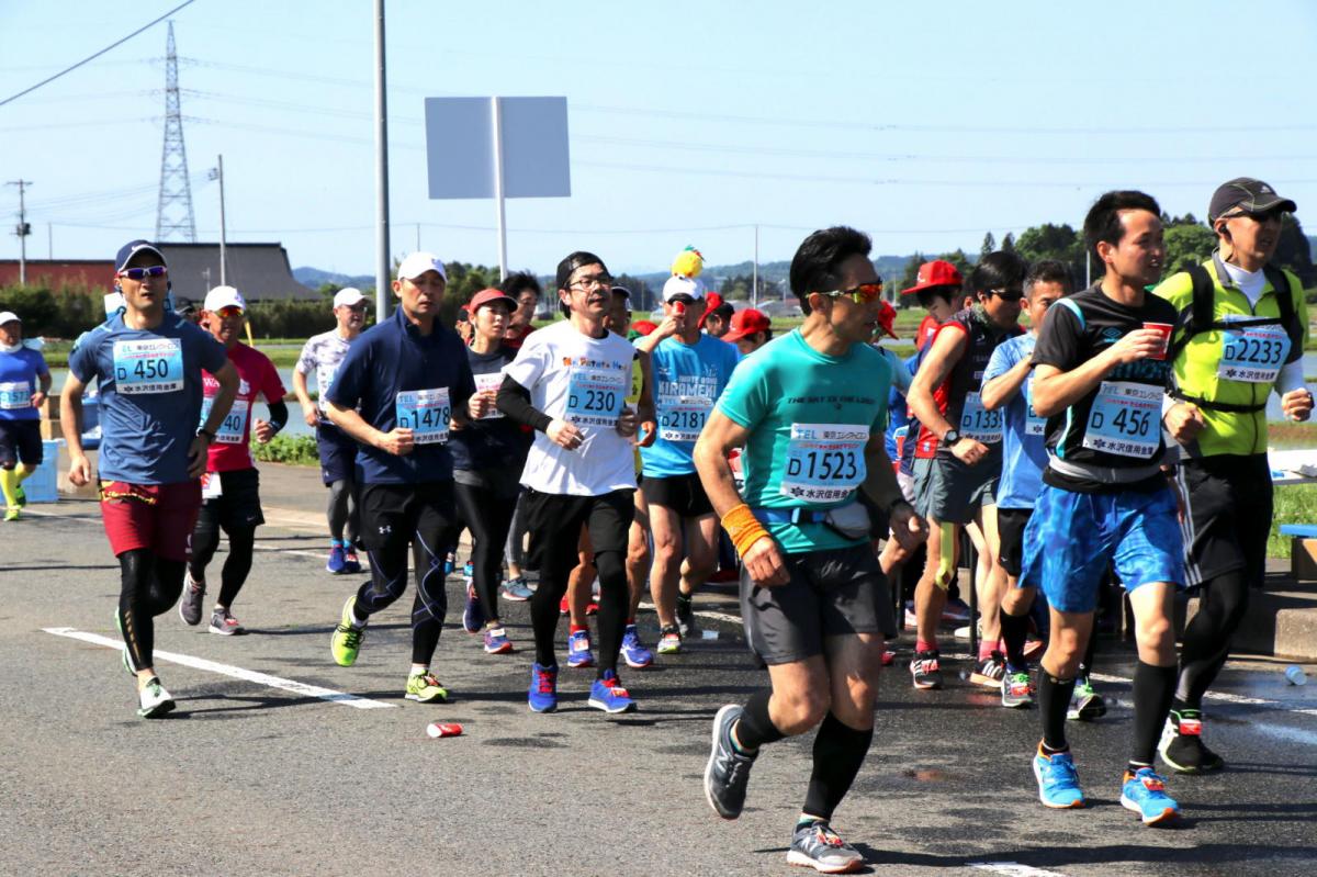 いわて奥州きらめきマラソン2018 フルマラソン5・37.5km給水/10km折り返し 2018/05/20