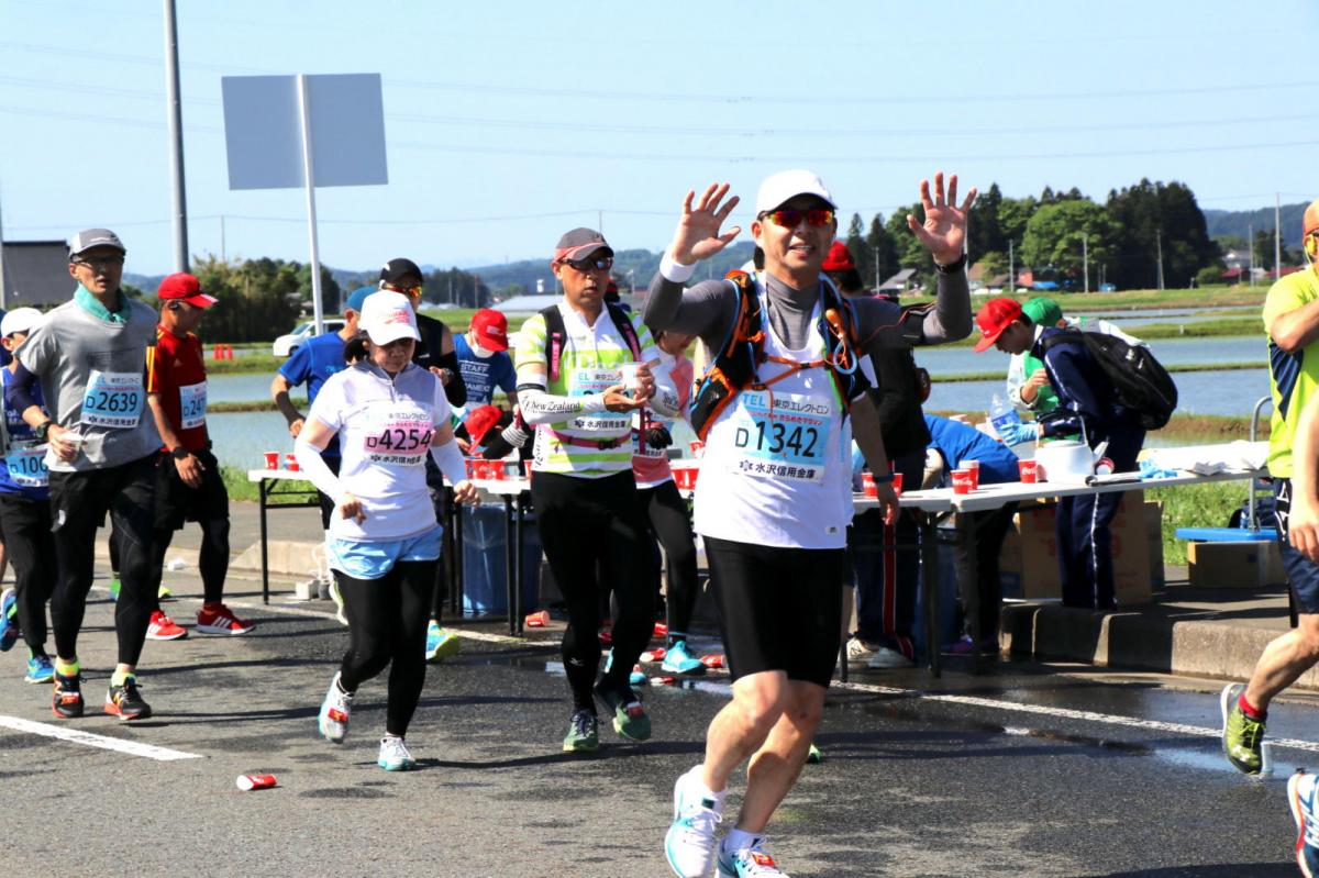 いわて奥州きらめきマラソン2018 フルマラソン5・37.5km給水/10km折り返し 2018/05/20