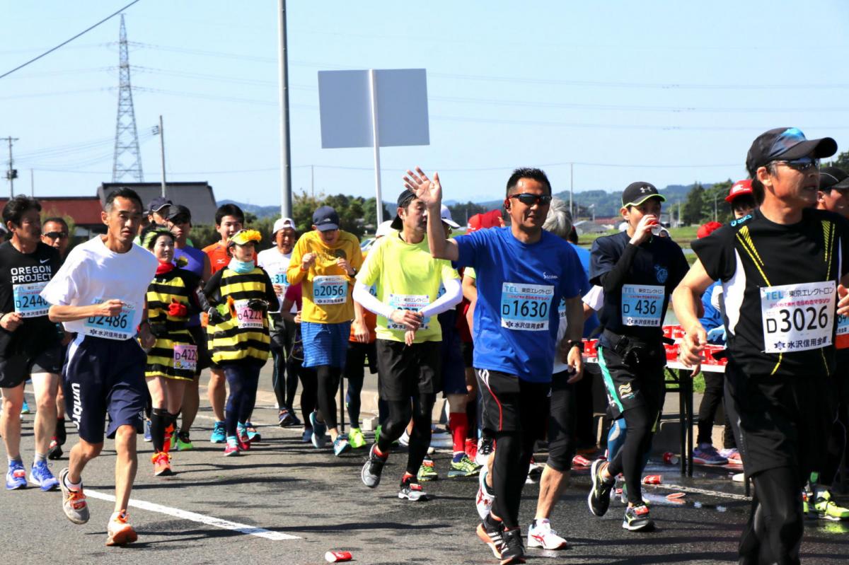 いわて奥州きらめきマラソン2018 フルマラソン5・37.5km給水/10km折り返し 2018/05/20