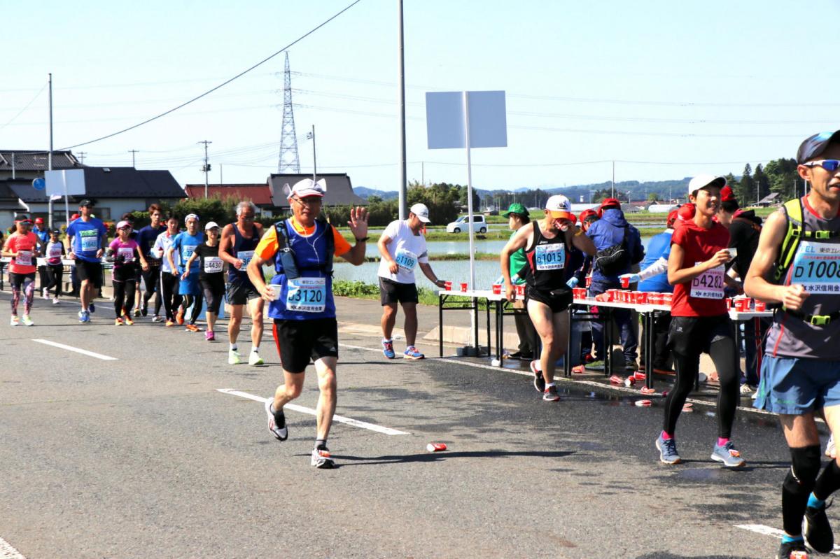 いわて奥州きらめきマラソン2018 フルマラソン5・37.5km給水/10km折り返し 2018/05/20