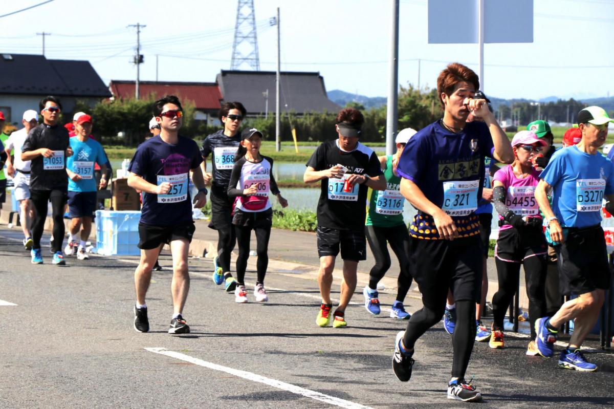いわて奥州きらめきマラソン2018 フルマラソン5・37.5km給水/10km折り返し 2018/05/20
