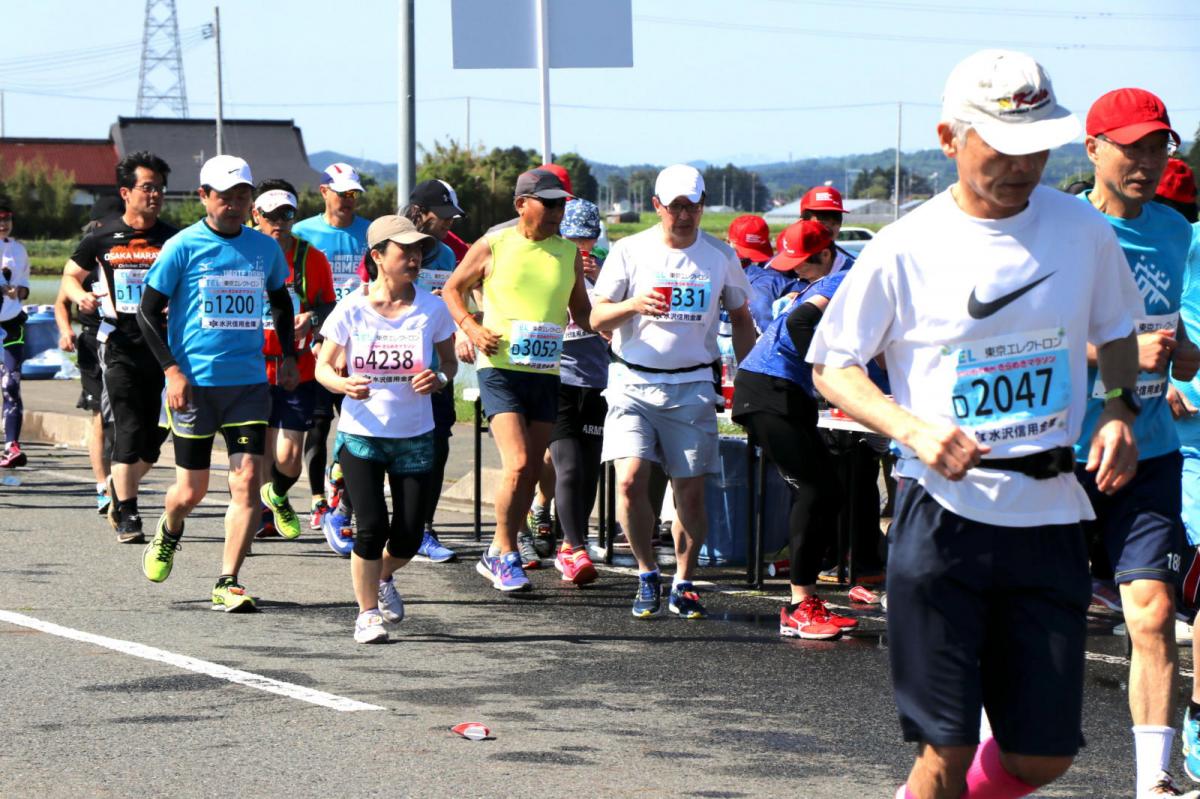 いわて奥州きらめきマラソン2018 フルマラソン5・37.5km給水/10km折り返し 2018/05/20