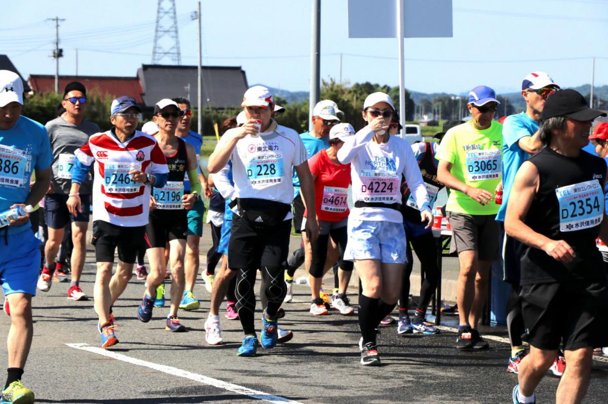 いわて奥州きらめきマラソン2018 フルマラソン5・37.5km給水/10km折り返し 2018/05/20
