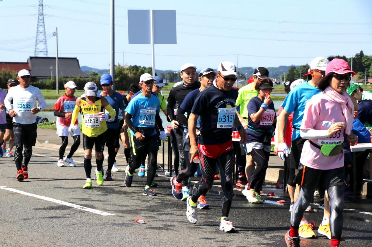 いわて奥州きらめきマラソン2018 フルマラソン5・37.5km給水/10km折り返し 2018/05/20