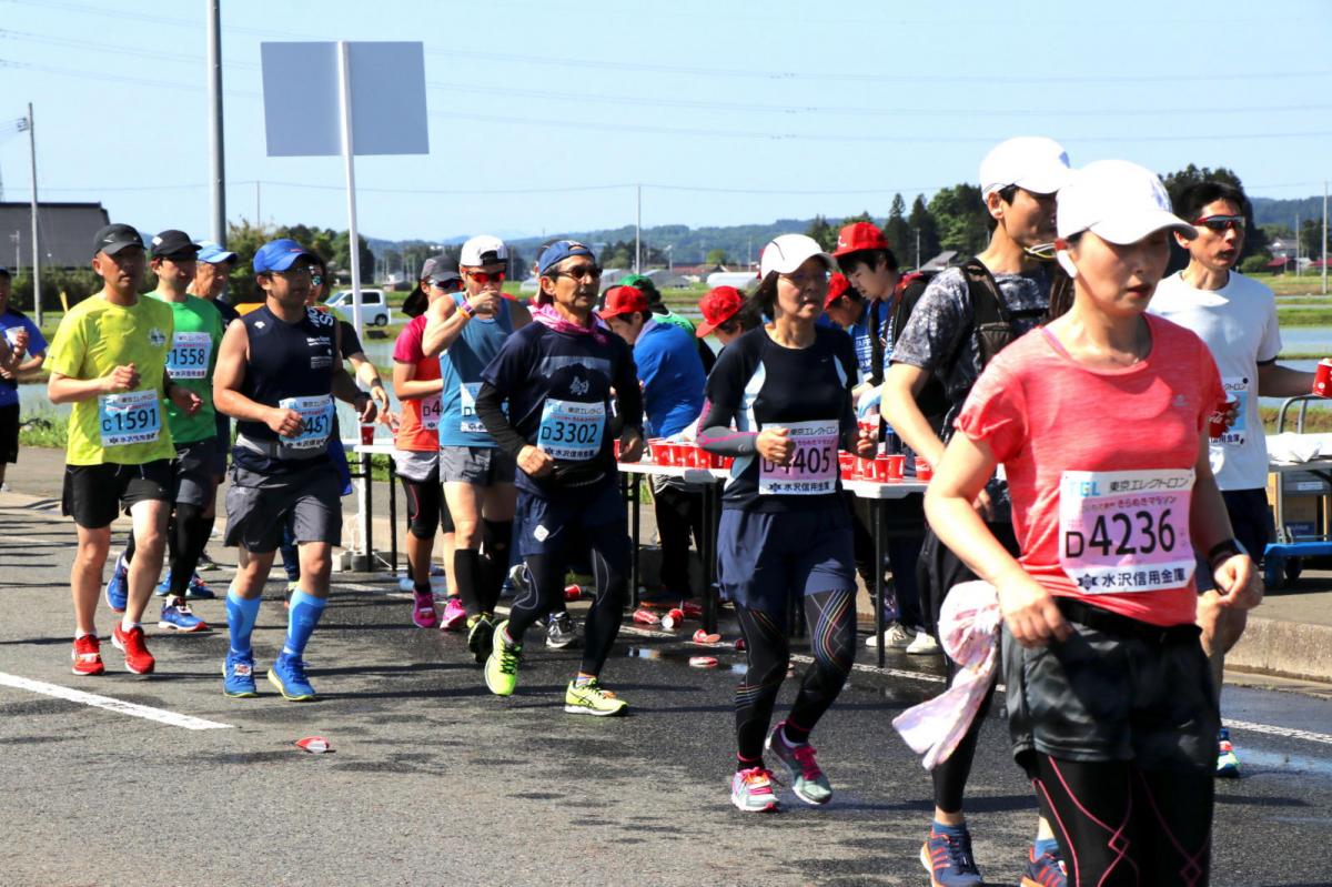 いわて奥州きらめきマラソン2018 フルマラソン5・37.5km給水/10km折り返し 2018/05/20