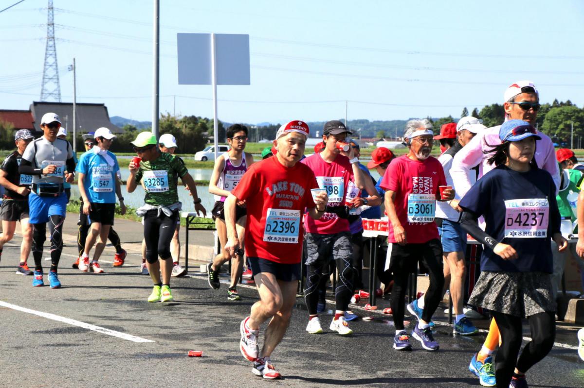 いわて奥州きらめきマラソン2018 フルマラソン5・37.5km給水/10km折り返し 2018/05/20