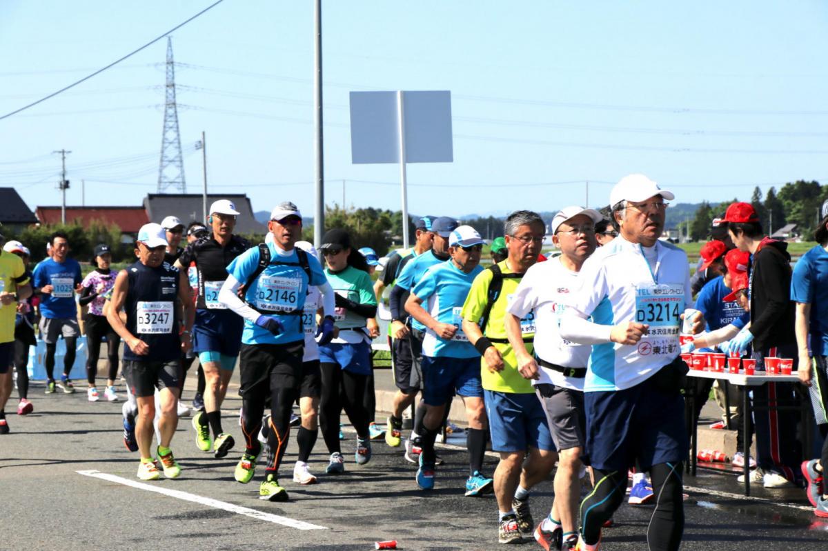 いわて奥州きらめきマラソン2018 フルマラソン5・37.5km給水/10km折り返し 2018/05/20