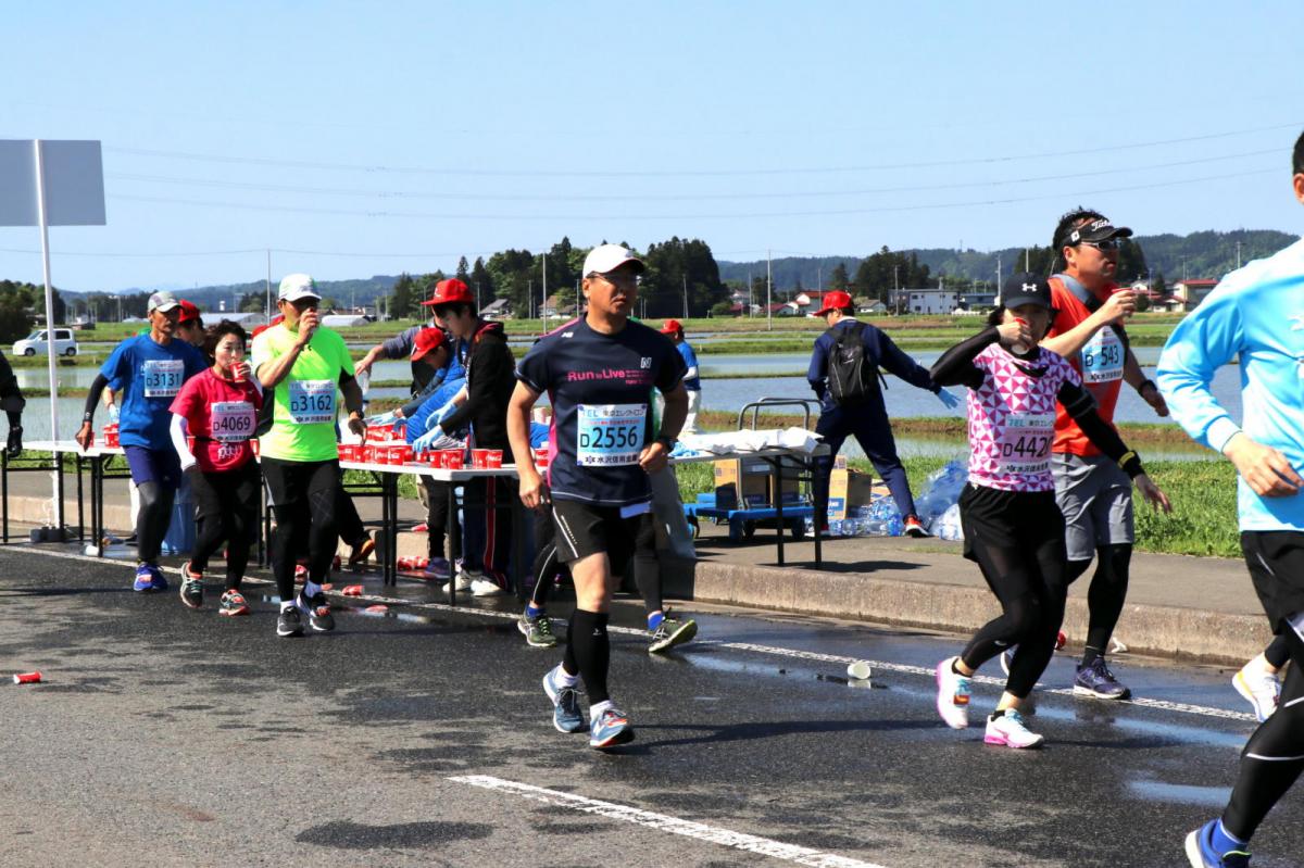 いわて奥州きらめきマラソン2018 フルマラソン5・37.5km給水/10km折り返し 2018/05/20