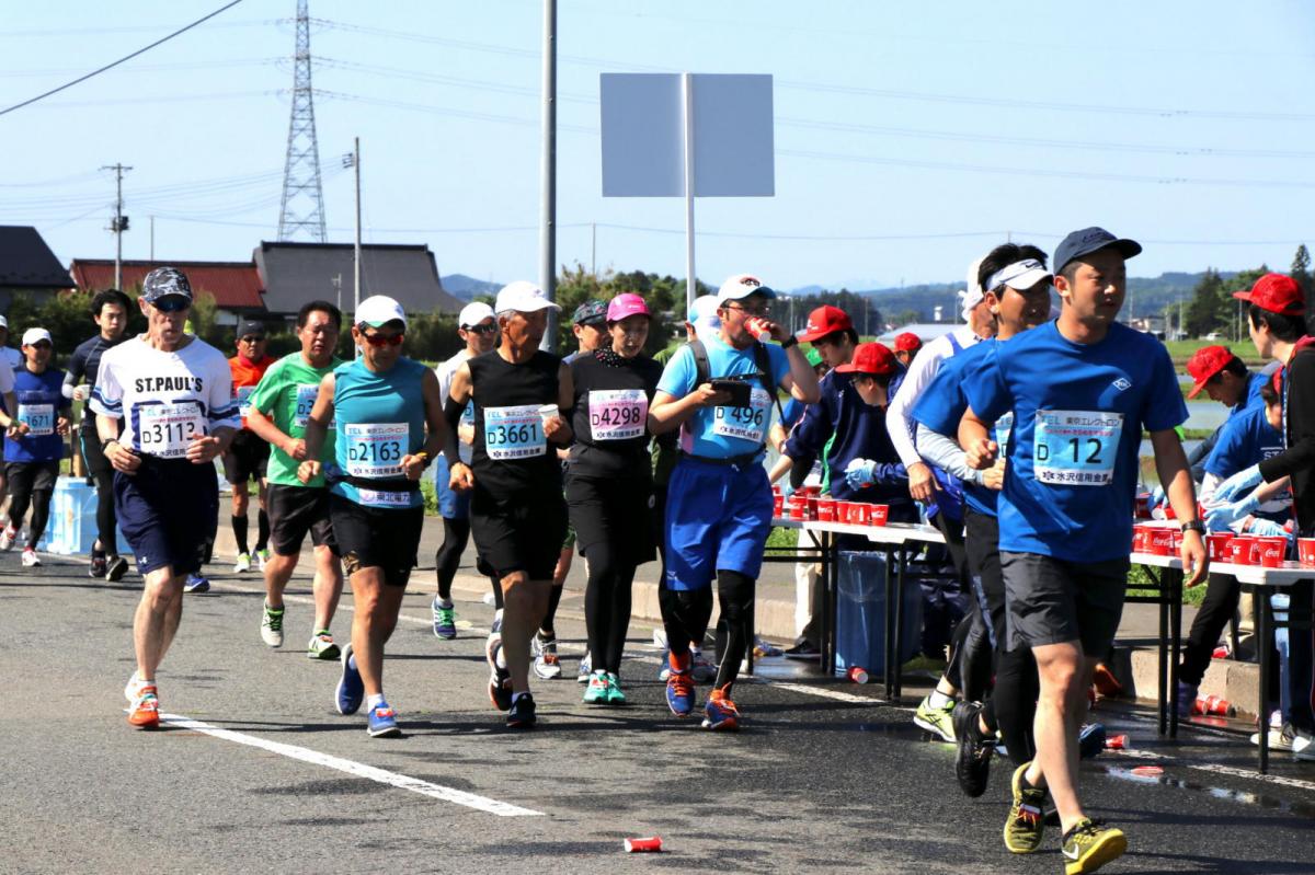いわて奥州きらめきマラソン2018 フルマラソン5・37.5km給水/10km折り返し 2018/05/20