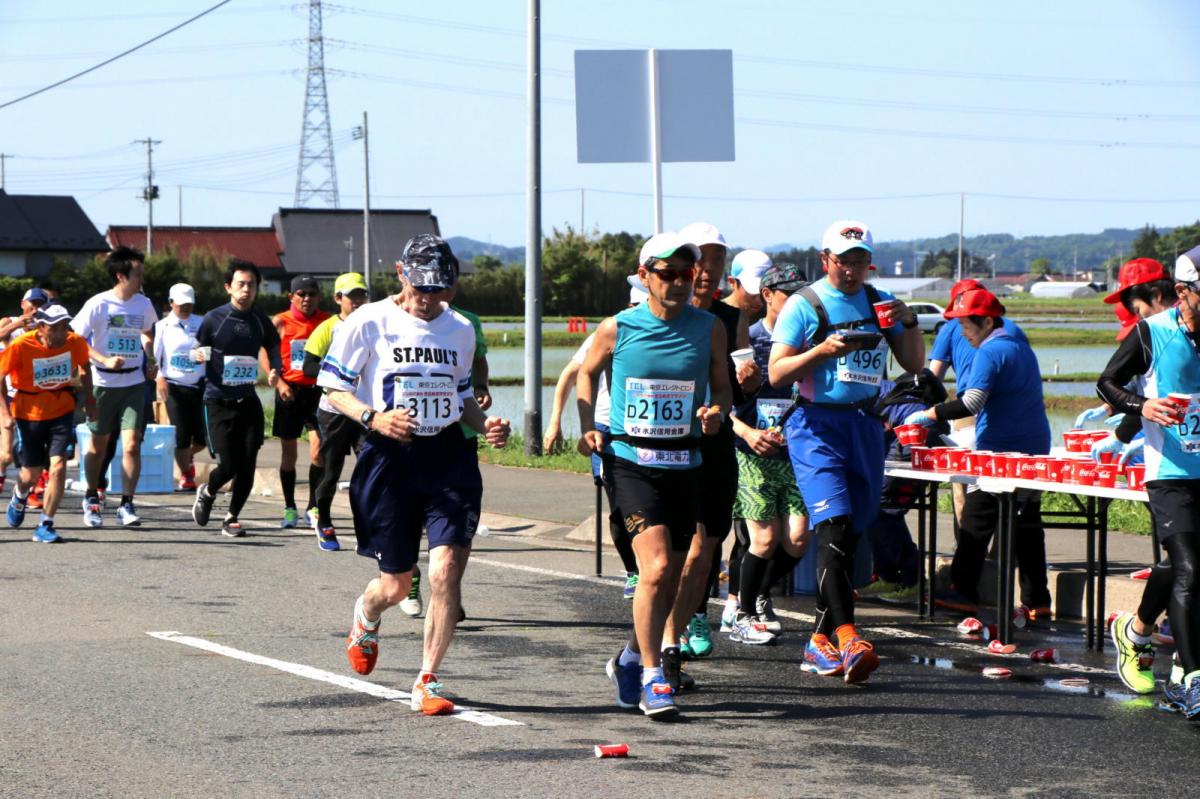 いわて奥州きらめきマラソン2018 フルマラソン5・37.5km給水/10km折り返し 2018/05/20