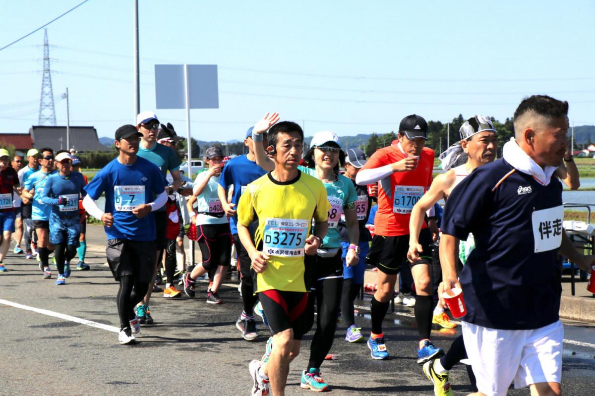 いわて奥州きらめきマラソン2018 フルマラソン5・37.5km給水/10km折り返し 2018/05/20