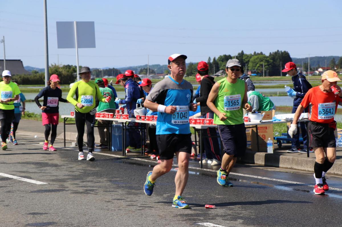 いわて奥州きらめきマラソン2018 フルマラソン5・37.5km給水/10km折り返し 2018/05/20