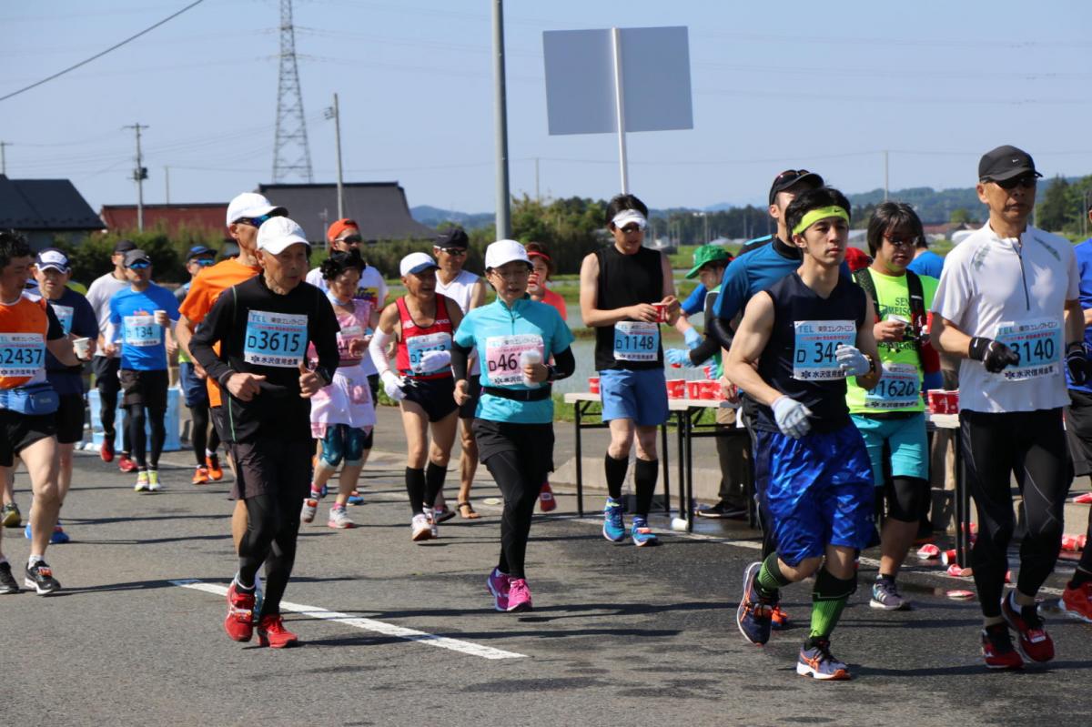 いわて奥州きらめきマラソン2018 フルマラソン5・37.5km給水/10km折り返し 2018/05/20