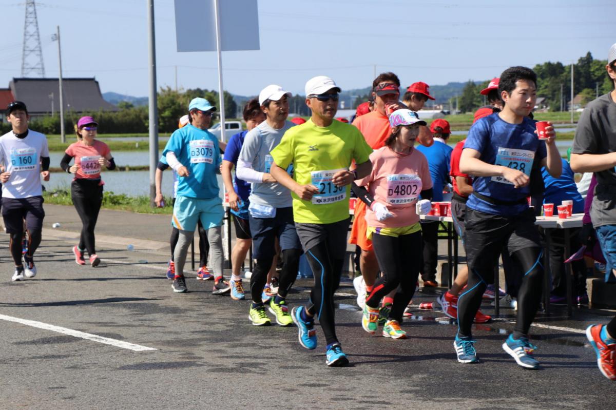 いわて奥州きらめきマラソン2018 フルマラソン5・37.5km給水/10km折り返し 2018/05/20
