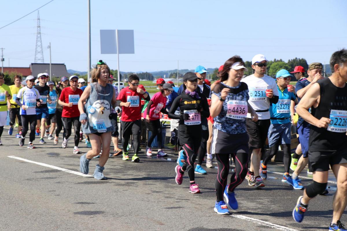 いわて奥州きらめきマラソン2018 フルマラソン5・37.5km給水/10km折り返し 2018/05/20