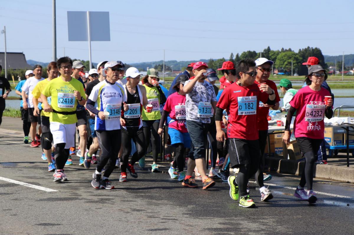 いわて奥州きらめきマラソン2018 フルマラソン5・37.5km給水/10km折り返し 2018/05/20