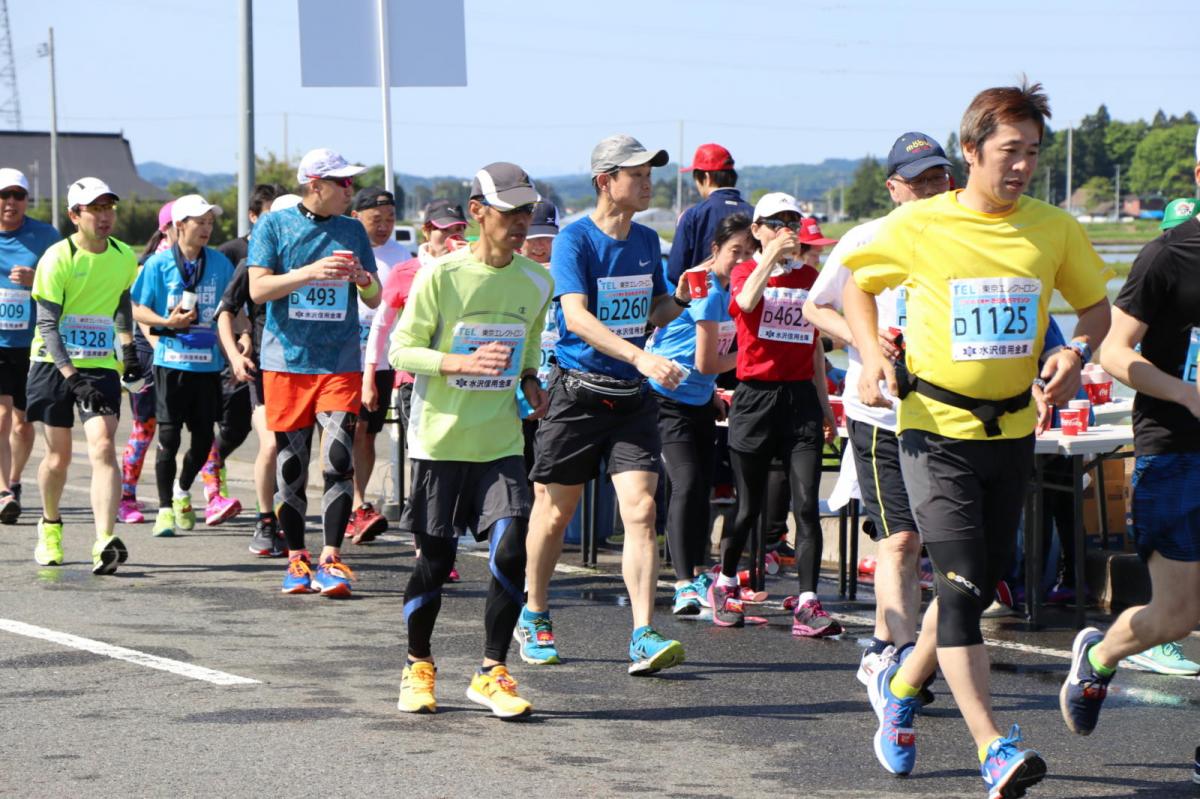 いわて奥州きらめきマラソン2018 フルマラソン5・37.5km給水/10km折り返し 2018/05/20