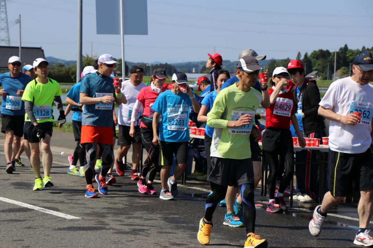 いわて奥州きらめきマラソン2018 フルマラソン5・37.5km給水/10km折り返し 2018/05/20