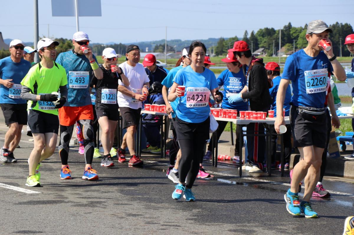 いわて奥州きらめきマラソン2018 フルマラソン5・37.5km給水/10km折り返し 2018/05/20