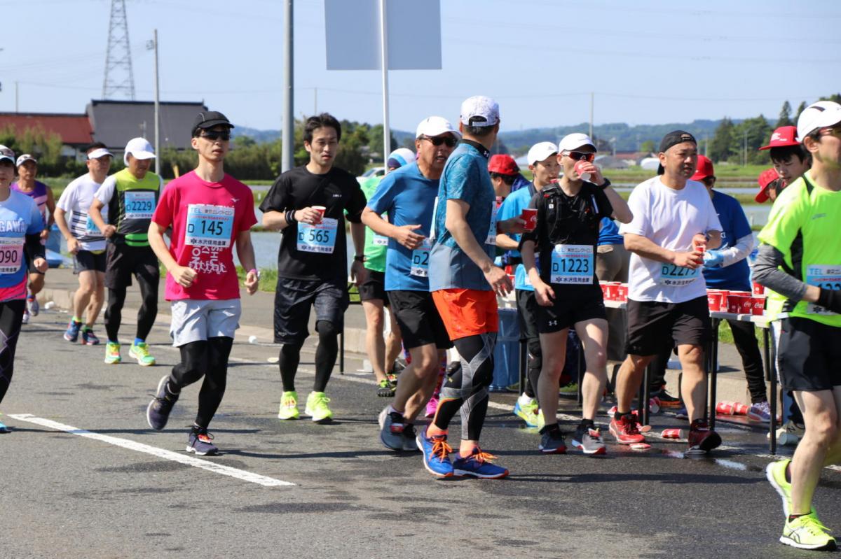 いわて奥州きらめきマラソン2018 フルマラソン5・37.5km給水/10km折り返し 2018/05/20