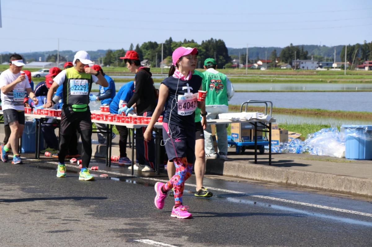 いわて奥州きらめきマラソン2018 フルマラソン5・37.5km給水/10km折り返し 2018/05/20